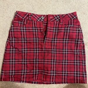 Plaid mini skirt - size 3.